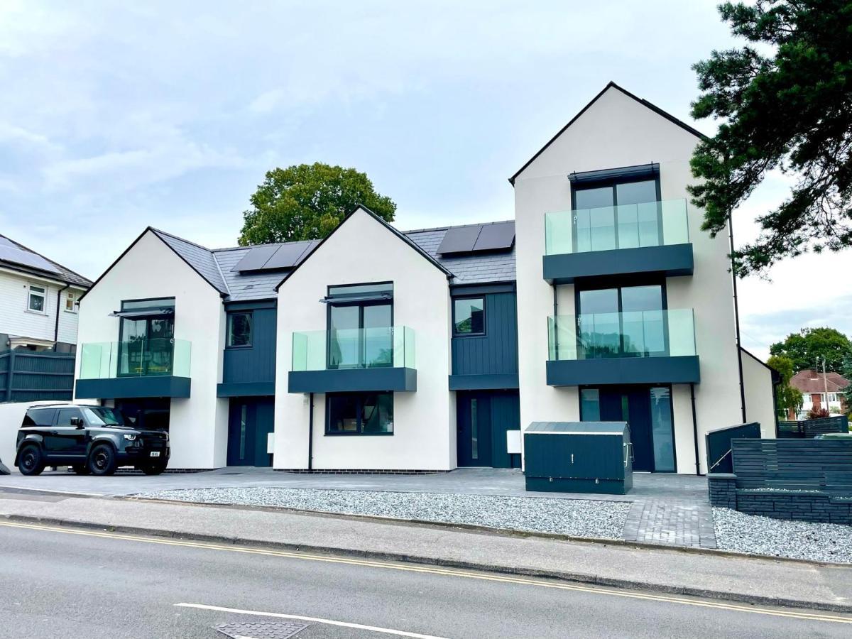 Stunning Brand New House - Sleeps 6 - Free Parking - Great Location - Fast Wifi - Smart Tv - Close To Poole & Bournemouth & Sandbanks Exterior foto
